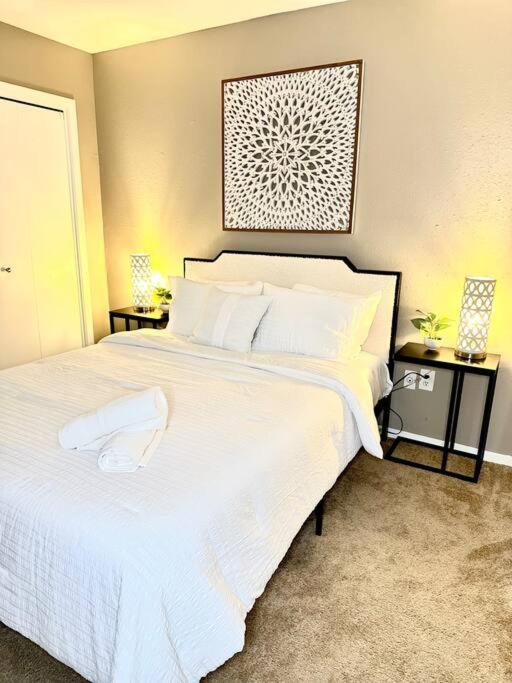 Short Walk To Jsu Stadium, Hospitals, And Bars In Fondren Jackson Exteriör bild